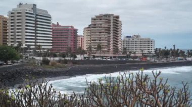 Puerto de la Cruz şehri, Atlantik Okyanusu, Tenerife Adası, Kanarya Adaları, İspanya