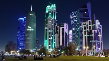 Katar, DOHA, 20 Mart 2018: 4 K Doha 'daki finans merkezi - Katar' ın başkenti ve en kalabalık şehri, Basra Körfezi, Arap Yarımadası, Orta Doğu