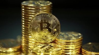 Şifreli para birimi Altın Bitcoin, BTC, Bit Coin. Bitcoin Macro shot 'ı. Engelleme teknolojisi, bitcoin madencilik kavramı