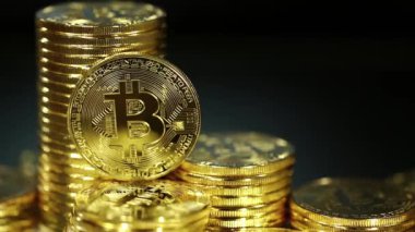 Şifreli para birimi Altın Bitcoin, BTC, Bit Coin. Bitcoin Macro shot 'ı. Engelleme teknolojisi, bitcoin madencilik kavramı