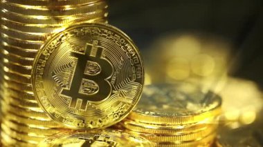 Şifreli para birimi Altın Bitcoin, BTC, Bit Coin. Bitcoin Macro shot 'ı. Engelleme teknolojisi, bitcoin madencilik kavramı
