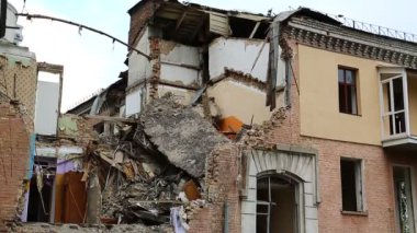 Ukrayna, Kiev 'deki gaz patlaması sonrası yıkıntılar. Evin gaz patlaması sonucu tahrip edilmesi, bina yıkılacak.