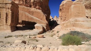 Antik Petra 'daki dağlar, aslında Nabataealılar tarafından Raqmu olarak bilinir - Ürdün Haşim Krallığı' nın tarihi ve arkeolojik kenti