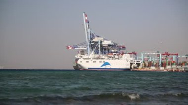 Jordan, Aqaba, 15 Aralık 2016: Akabe liman Gulf of Akabe'de Kızıldeniz, Ürdün Haşimi Krallığı boyunca