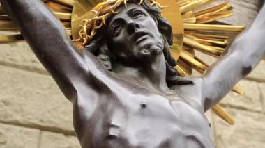 Nasıralı İsa 'nın çarmıha gerilmesi. İsa 'nın çarmıha gerilmesi