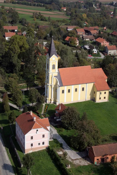 克罗地亚Gradec受伤耶稣教区教堂 — 图库照片