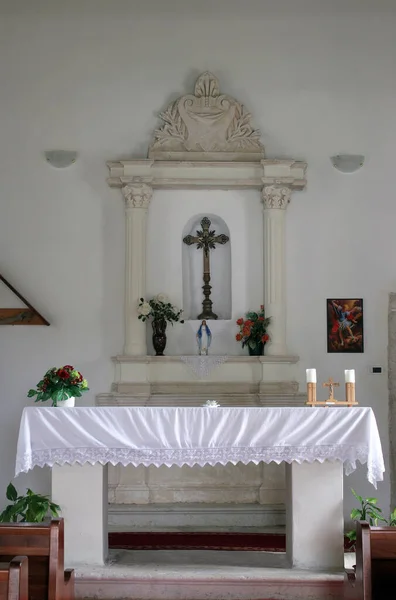 Igreja São Miguel Mugeba Croácia — Fotografia de Stock