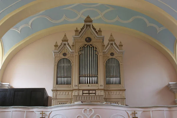 Orgel Församlingskyrkan Sårad Jesus Gradec Kroatien — Stockfoto