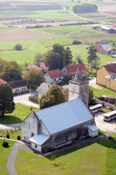 Hırvatistan Gornja Rijeka Kentinde Bakire Meryem Varsayımı Kilisesi — Stok fotoğraf
