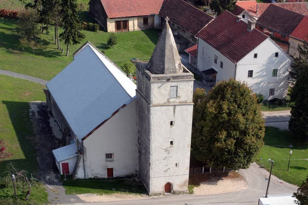 Pfarrkirche Mariä Himmelfahrt Gornja Rijeka Kroatien — Stockfoto