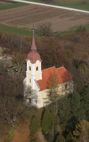 Iglesia Parroquial Santa Margarita Gornji Dubovec Croacia —  Fotos de Stock