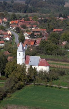 Aziz George Kilisesi ve Hırvatistan 'ın Kaniska Iva kentindeki Meryem' in Günahsız Kalbi