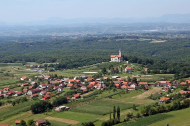 Hırvatistan 'ın Kraljev Vrh kentindeki Kutsal Üç Kralın Kilisesi