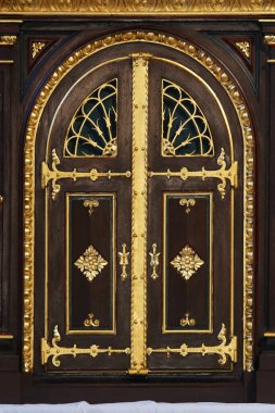 Hırvatistan 'ın başkenti Zagreb' deki St. Clare Kilisesi 'nin mihrabında bulunan tapınak.