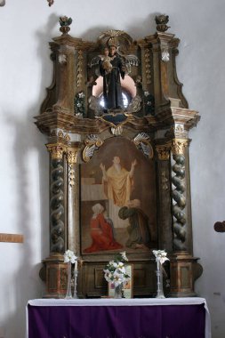 Aziz Valentine Sunağı Hırvatistan 'ın Kalnik kentindeki St. Brice of Tours kilisesinde