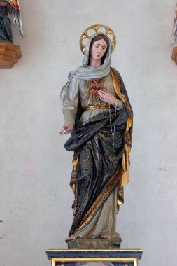 Meryem 'in Günahsız Kalbi, Hırvatistan' ın Kalnik kentindeki Aziz Brice Tur Kilisesi 'nde Meryem Ana' nın sunağı.