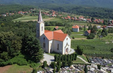 Hırvatistan 'ın Kraljev Vrh kentindeki Kutsal Üç Kralın Kilisesi