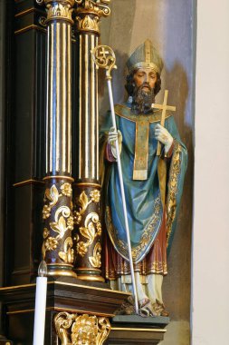 Aziz Valentine, Hırvatistan 'ın başkenti Zagreb' deki St. Clare Kilisesi 'ndeki Kutsal Üç Kral' ın mihrabında heykel.