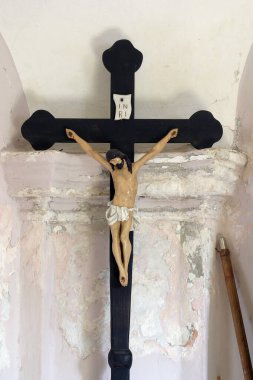 Hırvatistan 'ın Kupinec kentinde Bakire Meryem' in Varsayımı Kilisesinde çarmıha gerilme