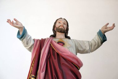 İsa heykeli Lipik, Hırvatistan Assisi Saint Francis Kilisesi içinde kutsal yürek