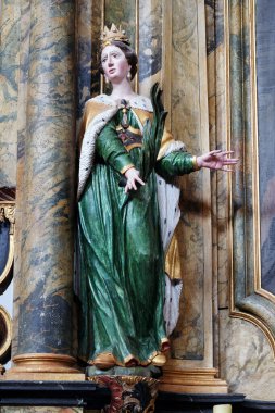 Hırvatistan 'ın Kotari kentindeki Noblac' lı Aziz Leonard kilisesinin mihrabındaki Aziz Joanna heykeli
