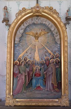 Pentecost, Hırvatistan 'ın Stitar kasabasındaki kilisede Kutsal Ruh' un inişi.