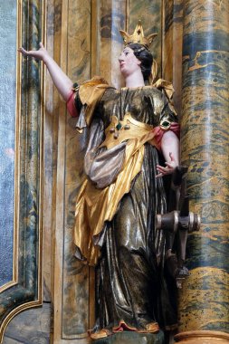 Hırvatistan 'ın Kotari kentindeki Aziz Leonard Kilisesi' ndeki Aziz Mary sunağında İskenderiyeli Aziz Catherine 'in heykeli.