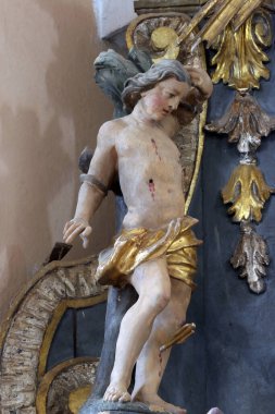 Aziz Sebastian, Hırvatistan 'ın Cazma kentindeki Aziz Meryem Kilisesi' nde Kutsal Bakire Meryem 'in sunağında heykel