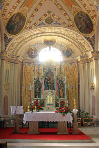 Главный храм прихода Пресвятой Богородицы в хорватском городе Могильно