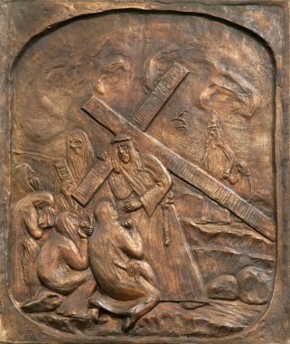 8. Haç İstasyonları, İsa Hırvatistan 'ın Petrinja kentinde Kudüs' ün kızları, Roma 'nın Aziz Lawrence Kilisesi ile bir araya geldi.