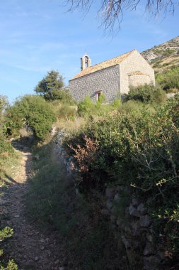 Hırvatistan 'ın Zukovac kentinde Romalı Aziz Lawrence Şapeli