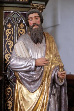 Hırvatistan 'ın Sveti Martin kapsülü Okicem' deki Aziz Martin Kilisesi 'ndeki Bakire Meryem mihrabında Havari Aziz Paul' un heykeli