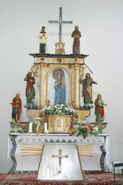 Hırvatistan 'ın Strmec kentindeki Kutsal Bakire Meryem Şapeli' nin ana mihrabı