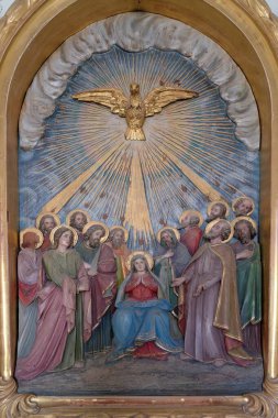 Pentecost, Hırvatistan 'ın Stitar kasabasındaki kilisede Kutsal Ruh' un inişi.