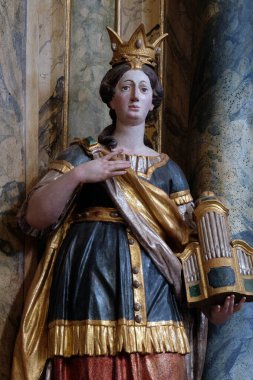 Hırvatistan 'ın Kotari kentindeki Noblac' lı Aziz Leonard kilisesinin mihrabındaki Aziz Cecilia heykeli