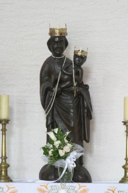 Marija Bistrica Leydimiz, Hırvatistan 'ın Klinca Sela kentindeki St. Joseph Kilisesi' nin İşçi Kilisesi 'nde heykel.
