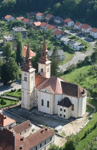 Hırvatistan 'ın Pregrada kentinde Bakire Meryem Varsayımı Kilisesi