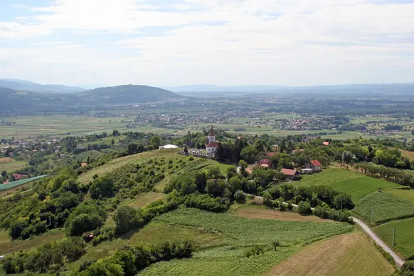 Hırvatistan 'ın Sveti Kriz Brdovecki kasabasındaki Kutsal Haç Şapeli