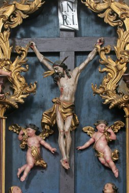 Hırvatistan 'ın Slavonski Brod kentindeki Fransisken Kutsal Üçlü Kilisesi' ndeki Kutsal Haç Sunağı