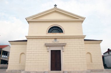 Hırvatistan 'ın Korcula adasındaki Vela Luka' daki Aziz Joseph Kilisesi, 22 Mart 2017