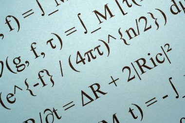 Yumuşak mavi arkaplan üzerinde karmaşık formüller gelişmiş teoriler.