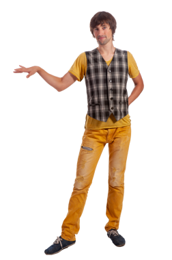 Genç bir adam benzersiz moda anlayışını, canlı bir duruş ve canlı renklerle sergiliyor..