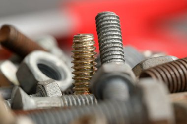 Türlü bağlayıcıların dokularını ve renklerini gösteren yakın plan görüntüsü.