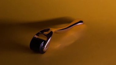 Derma roller için tıbbi mikro terapi iğneleme yöntemlerinin etkinliğinin karşılaştırılması. Aracı olarak da bilinir: Dermaroller, mesoroller, Mezo-silindir, mesopen.