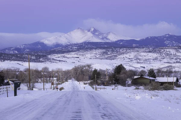 Холодное Утро Колорадо Проселочных Дорогах Лонгмонта Пайкс Пик Всегда Выглядит Лицензионные Стоковые Фото
