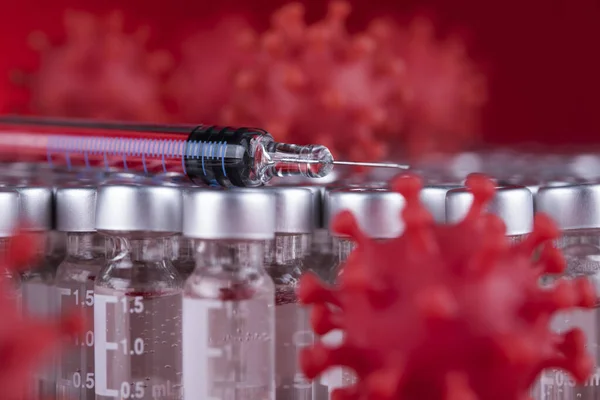 Cerrar Jeringa Médica Con Una Vacuna — Foto de Stock