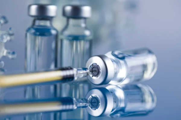 Sluit Medische Spuit Met Een Vaccin — Stockfoto