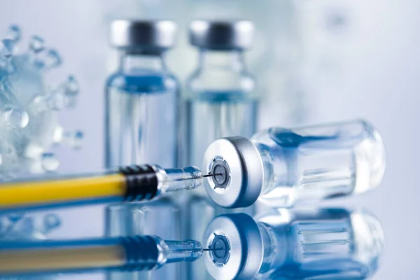 Sluit Medische Spuit Met Een Vaccin — Stockfoto