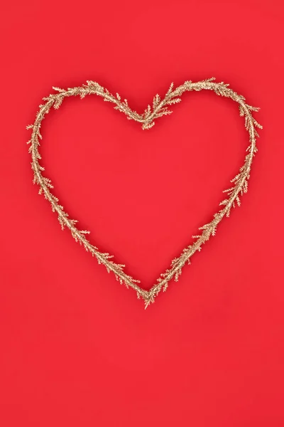 Christmas Heart Shape Wreath Gold Glitter Decoration Symbol Love Festive — Stock Photo, Image