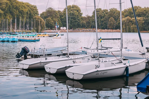Juli 2022 Münster Viele Segelboote Und Andere Boote Zum Mieten — Stockfoto